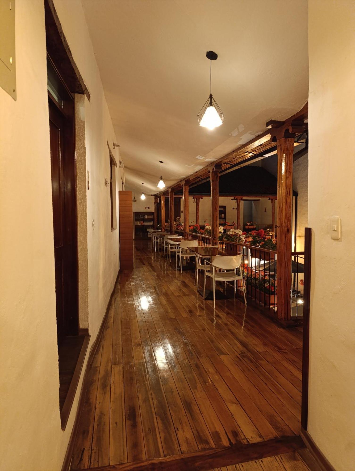 Casona Tobar Hotel キト エクステリア 写真